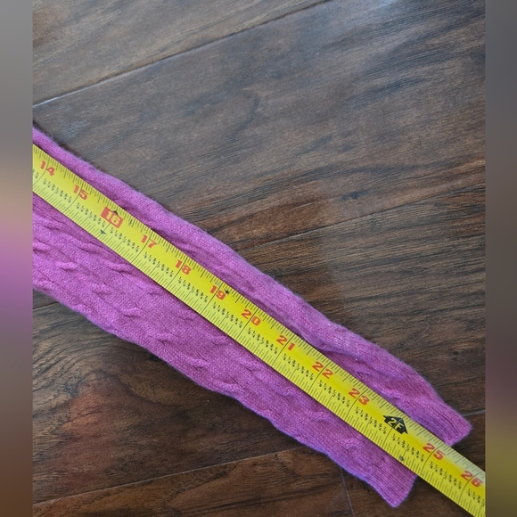 Tweeds Cashmere Pink Knit Medium Sweater - Picture 7 of 7